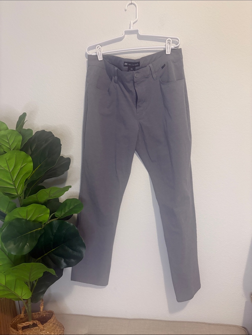 Travis Mathew Men's Light Gray Stretch Chinos